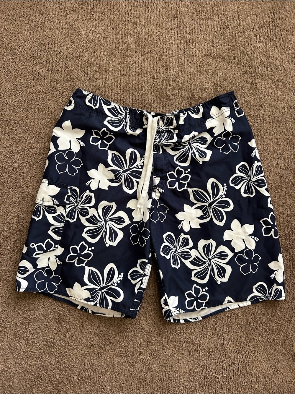 Joe Boxer Y2K White and Navy Hibiscus Swim Trunks